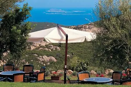 Hotel Rocce Sarde 4*