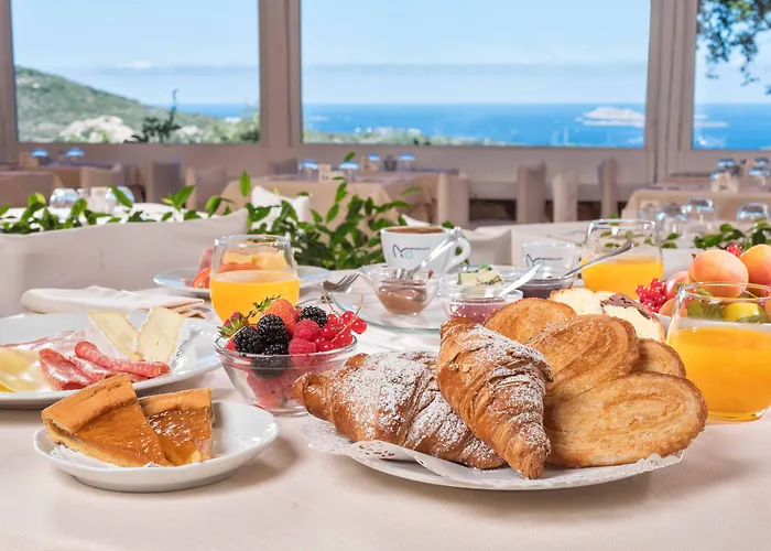 Rocce Sarde Hotel San Pantaleo