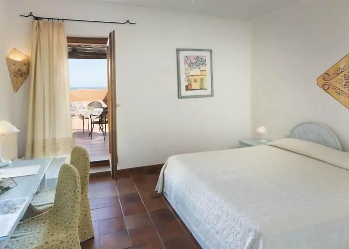 Rocce Sarde 4* サン・パンタレオ