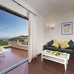 Hotel Rocce Sarde 4*