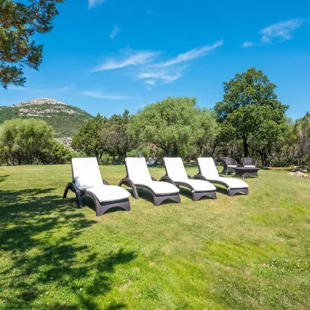 Rocce Sarde Hotell 4*