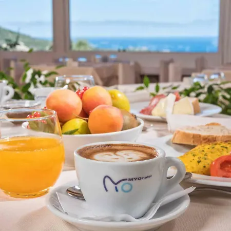 Rocce Sarde Hotell 4*