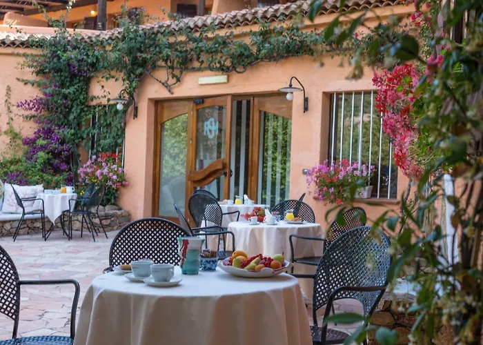 Rocce Sarde Hotel San Pantaleo