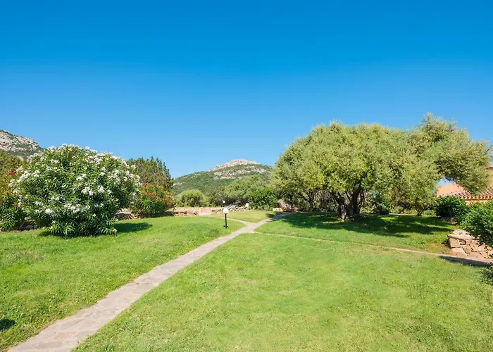 Hotel Rocce Sarde 4*